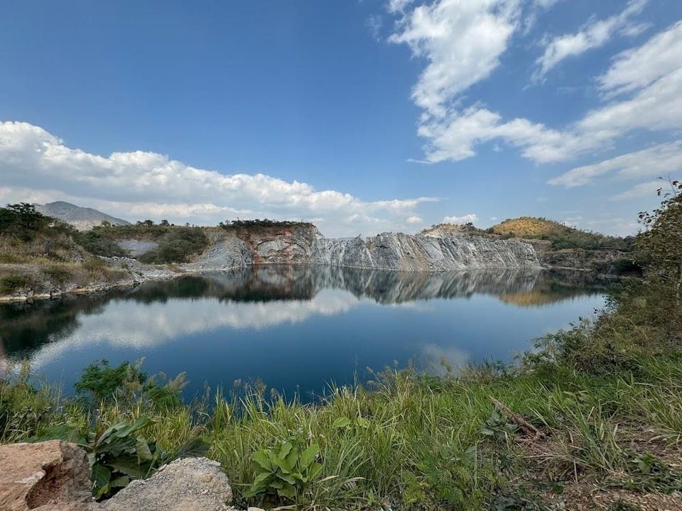 สระมรกต (Blue Lagoon) — ที่เที่ยว ต.นาฝาย